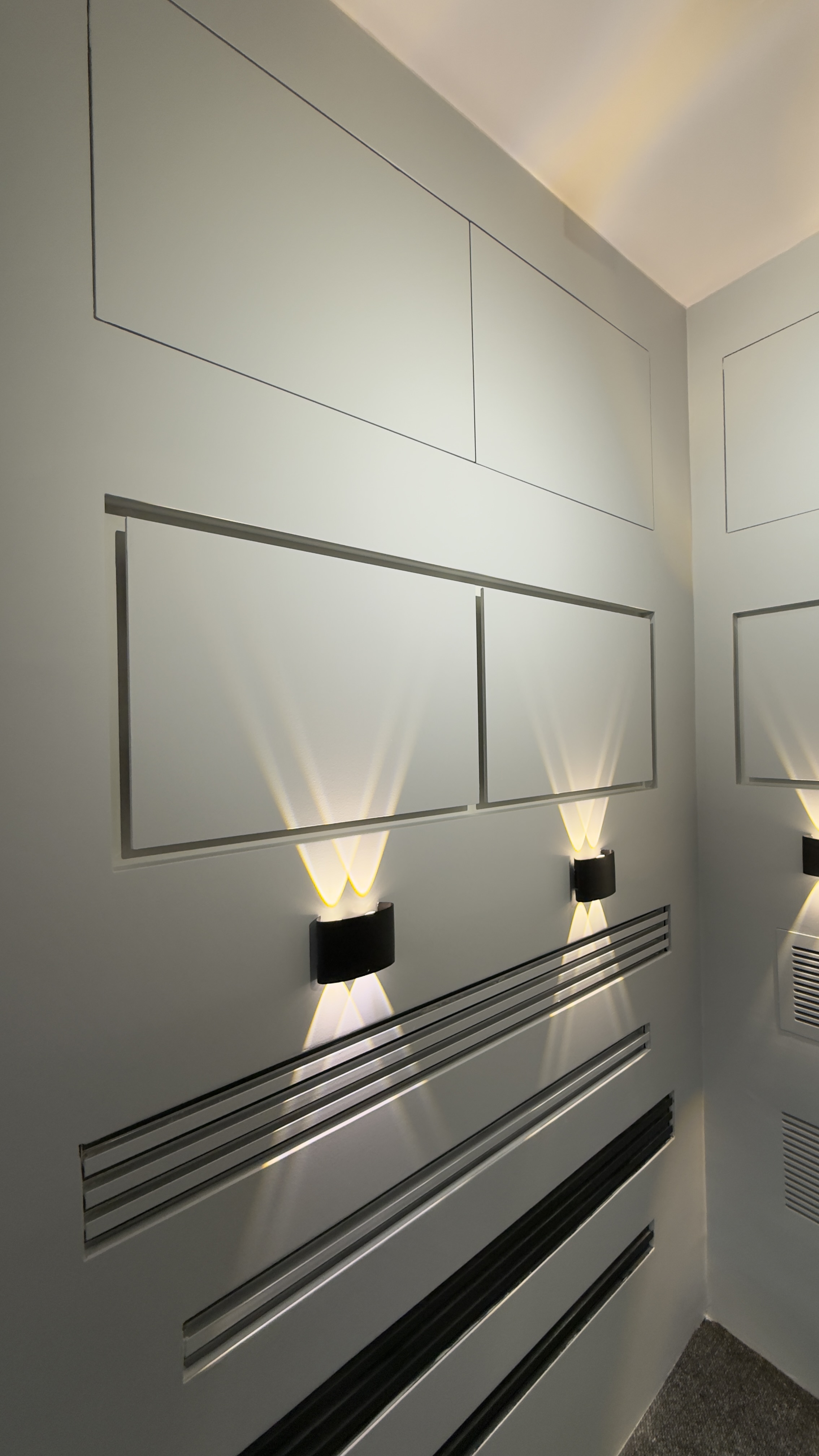 دریچه بازدید دو دهنه مگنتی