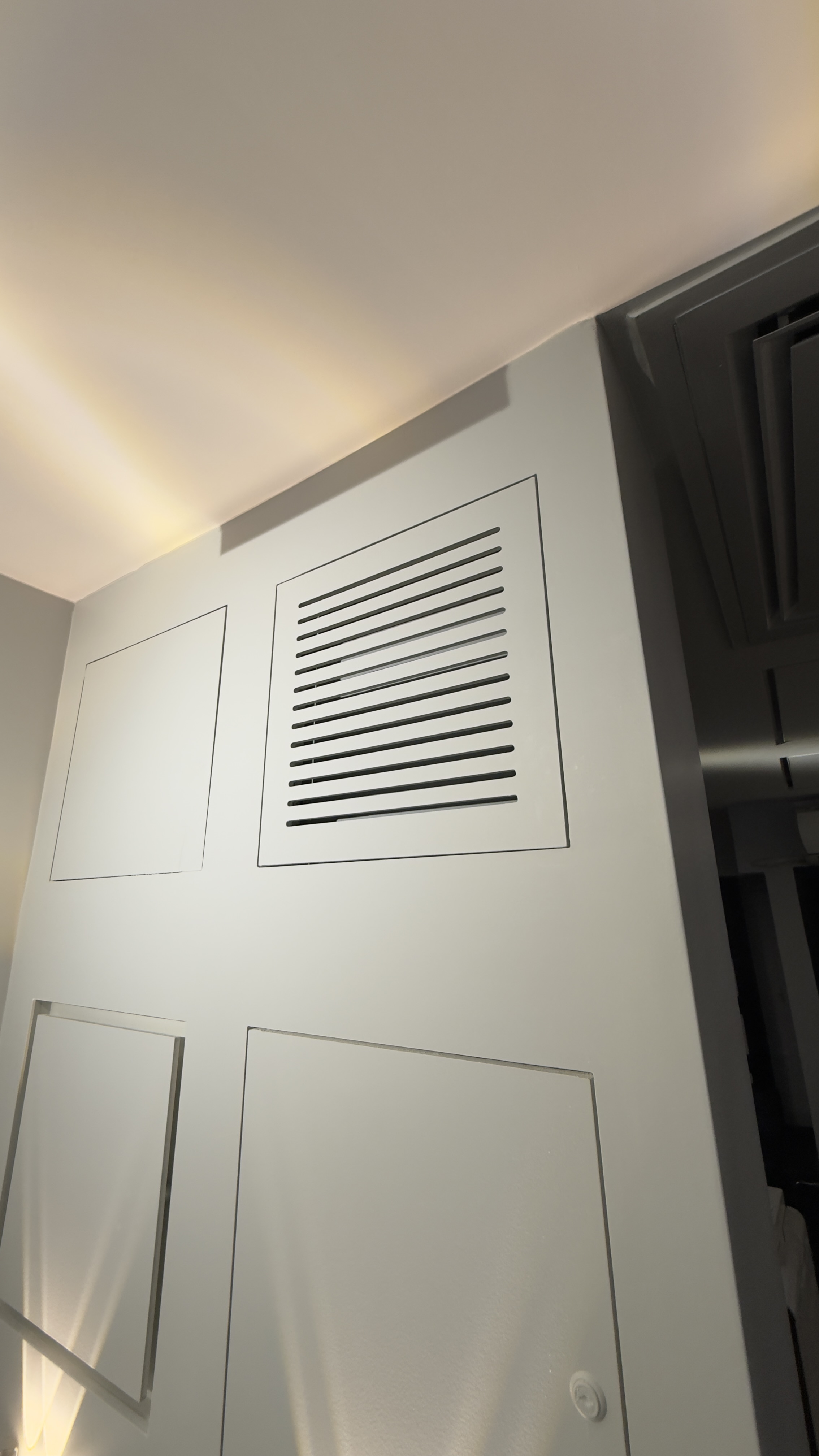 دریچه بازدید شیار دار مگنتی فشاری